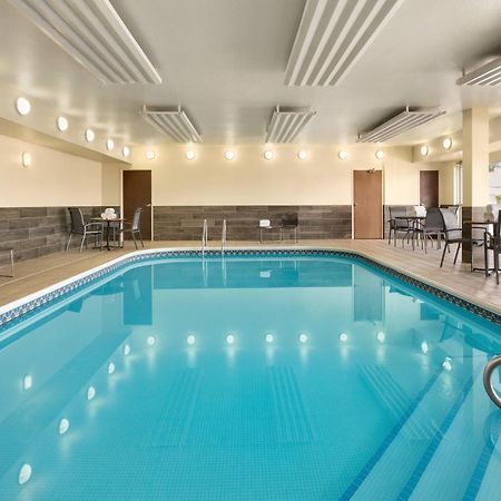 Fairfield Inn Erie Millcreek Mall Kearsarge Exterior foto