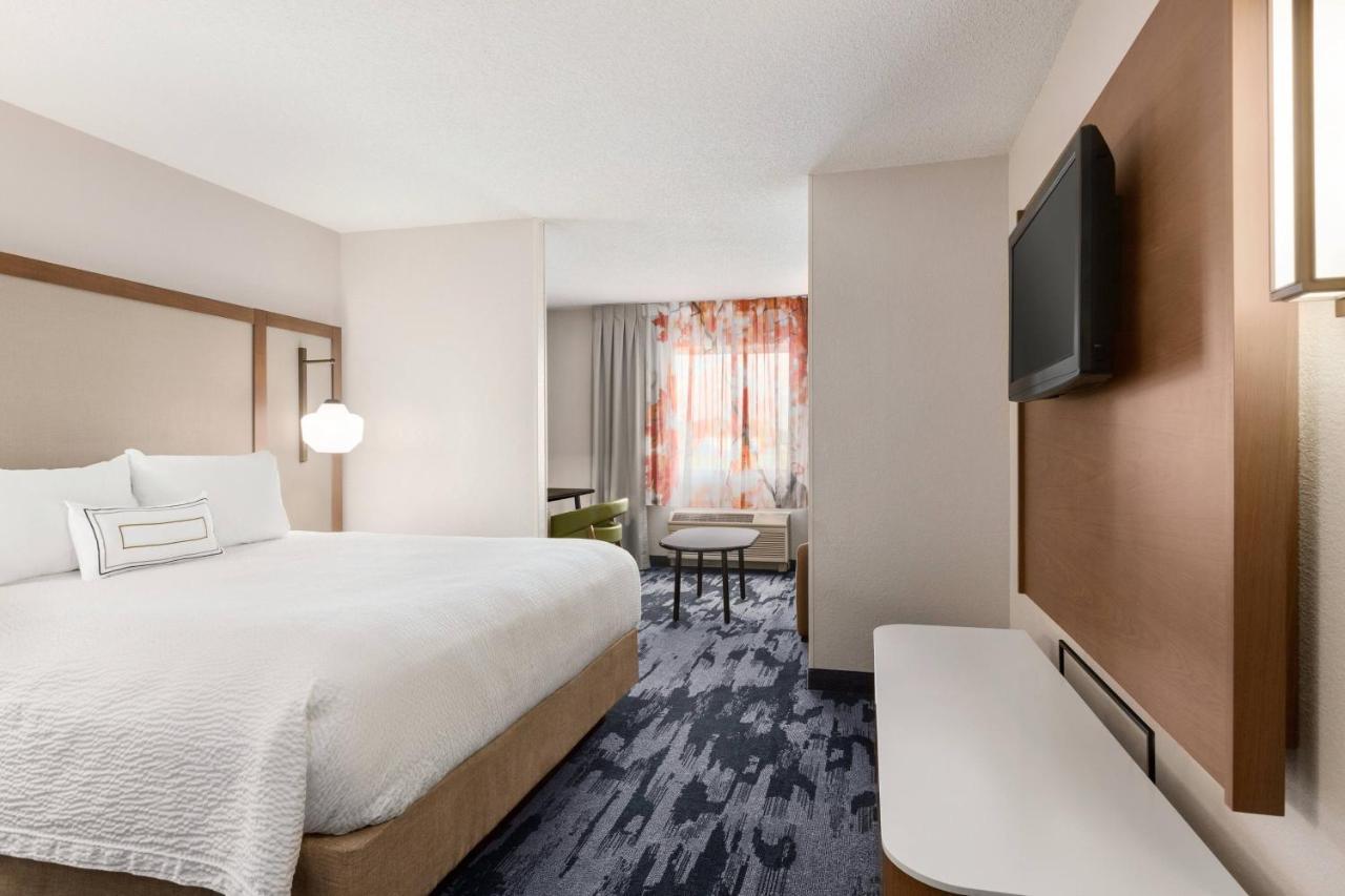 Fairfield Inn Erie Millcreek Mall Kearsarge Exterior foto