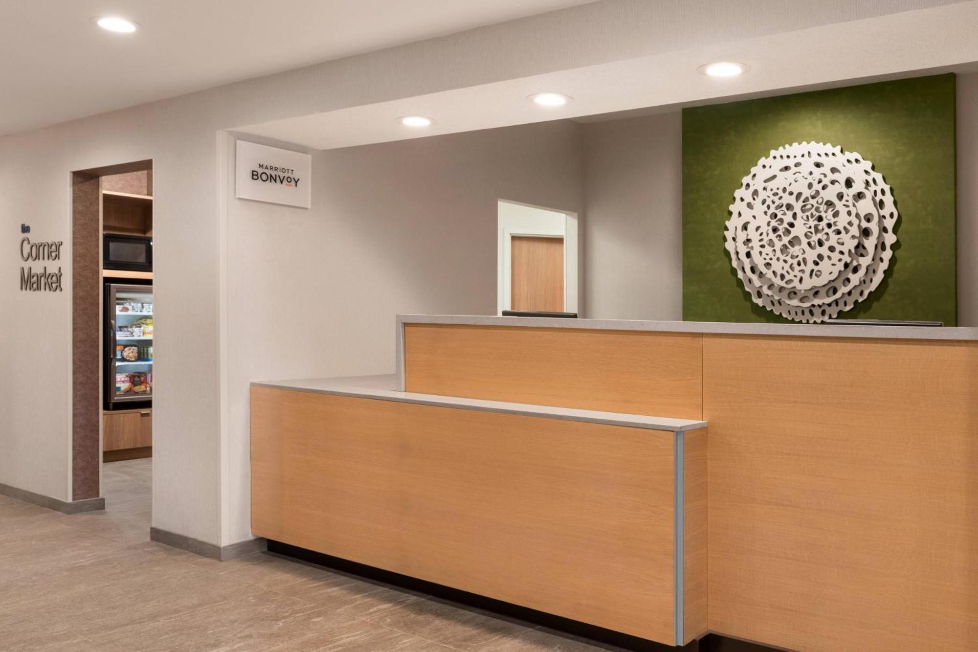Fairfield Inn Erie Millcreek Mall Kearsarge Exterior foto