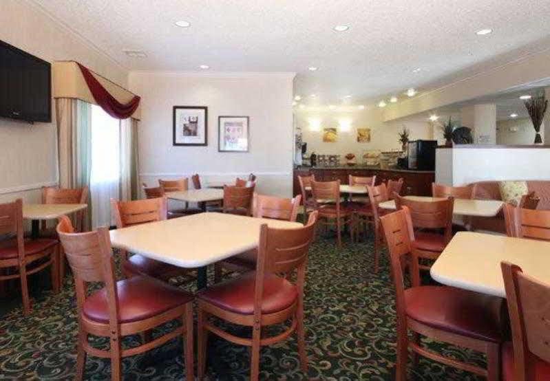 Fairfield Inn Erie Millcreek Mall Kearsarge Exterior foto