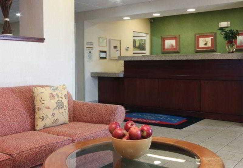 Fairfield Inn Erie Millcreek Mall Kearsarge Exterior foto